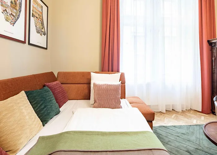 - Luxury - Very Comfy
