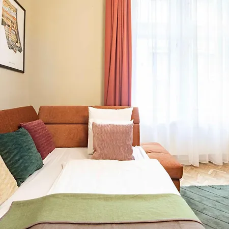 - Luxury - Very Comfy