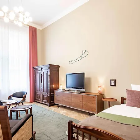 Apartment - Luxury - Very Comfy *