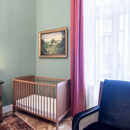 - Luxury - Very Comfy Budapest